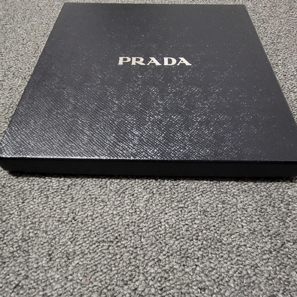 Prada silk scarf - Picture 9 of 10